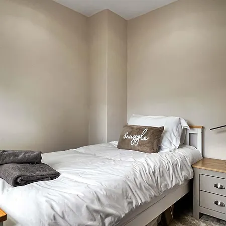 Lawsons וויטבי